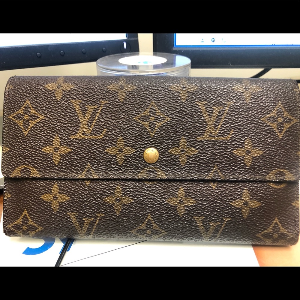 Authentic Louis Vuitton Porte-Tresor Wallet